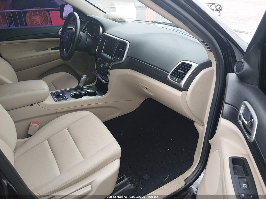 2020 Jeep Grand Cherokee Laredo E 4X4