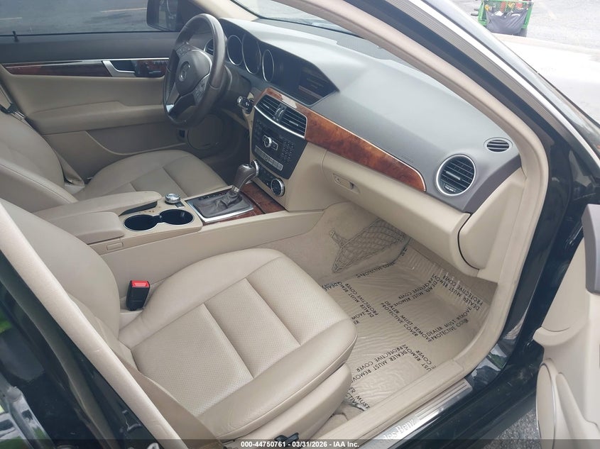 2012 Mercedes-Benz C 250 Sport