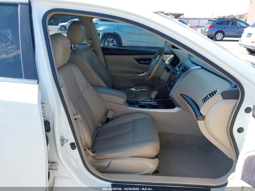 2013 NISSAN ALTIMA auction photo 5