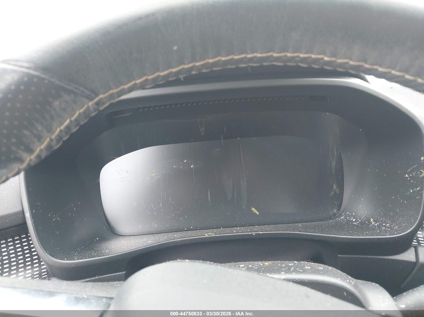 2021 Volvo Xc40 T5 R-Design VIN: YV4162UMXM2488313 Lot: 44750833