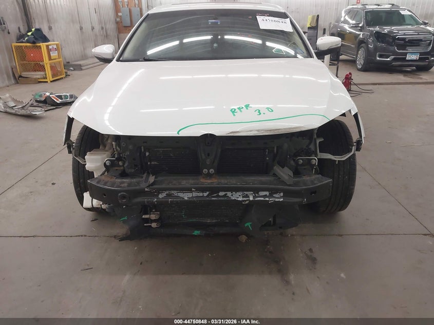 2014 VOLKSWAGEN JETTA HYBRID auction photo 6