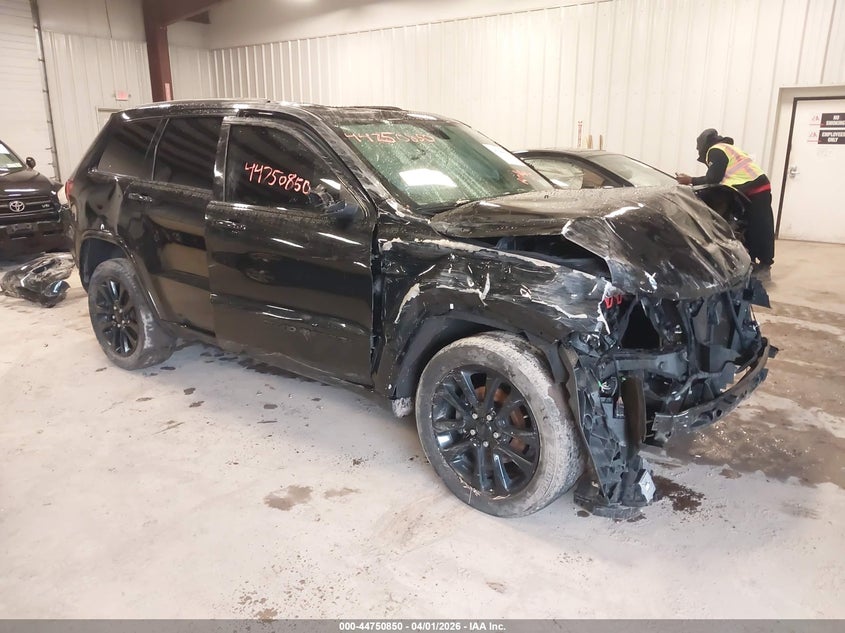 1C4RJFAG0LC242213 2020 Jeep Grand Cherokee Altitude 4X4 auction photo 1