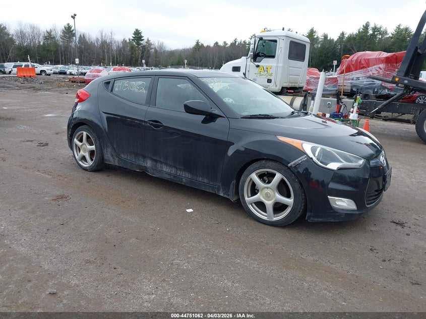 2012 Hyundai Veloster Base W/Red/Black