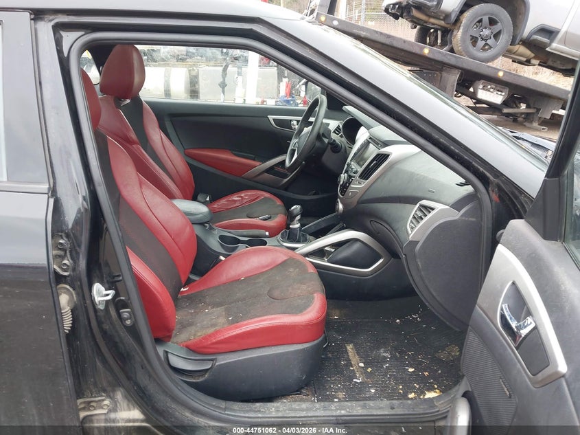 2012 Hyundai Veloster Base W/Red/Black