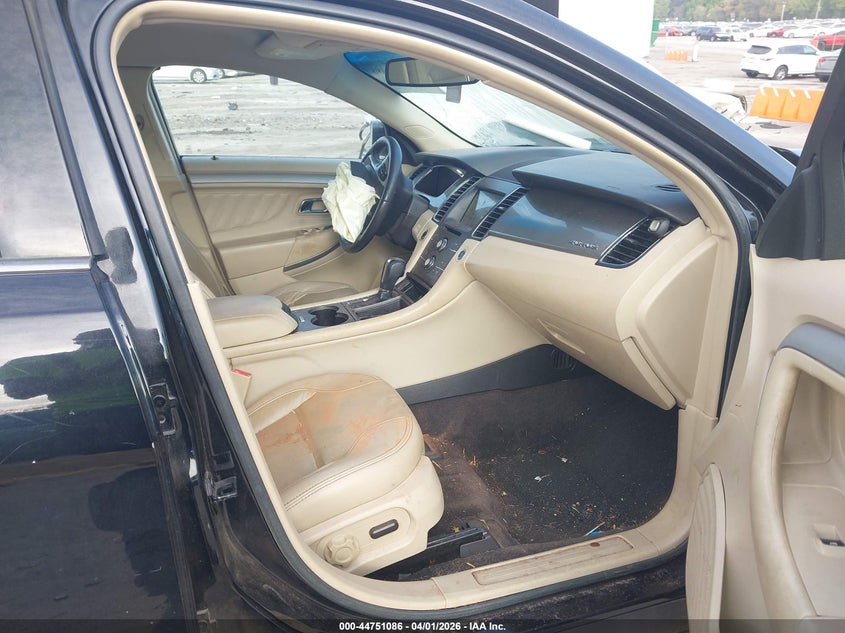 2018 Ford Taurus Sel