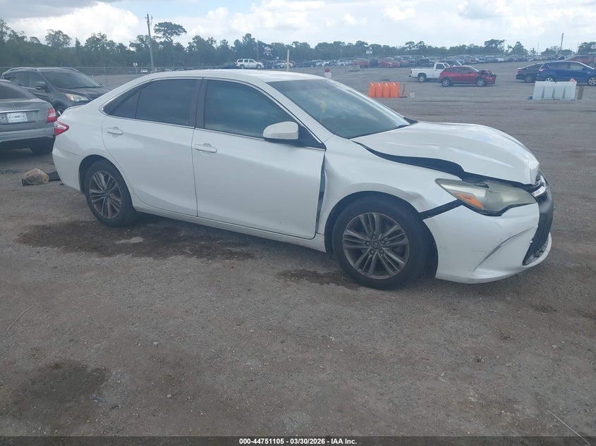2016 Toyota Camry Se