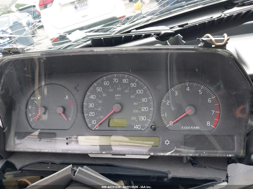 2000 Volvo S70 Se VIN: YV1LS61J1Y2633568 Lot: 44751239