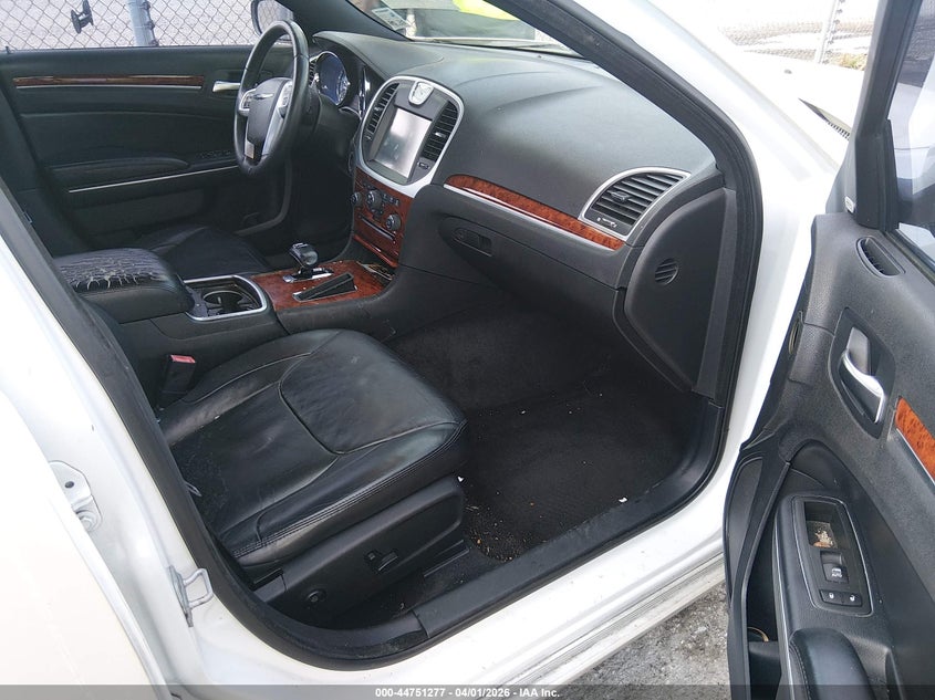 2012 Chrysler 300 Limited