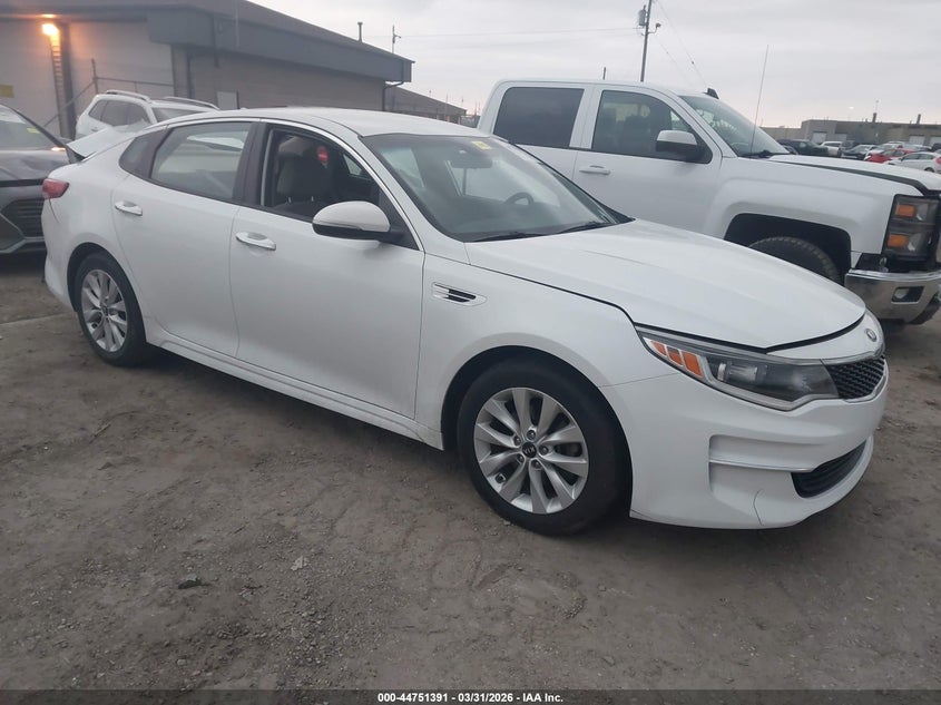2018 Kia Optima Lx