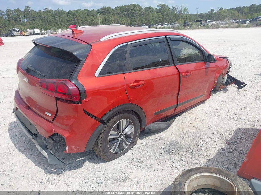 Vin: kndcb3lc2n5540944, lot: 45248760, kia niro lxs se 20224