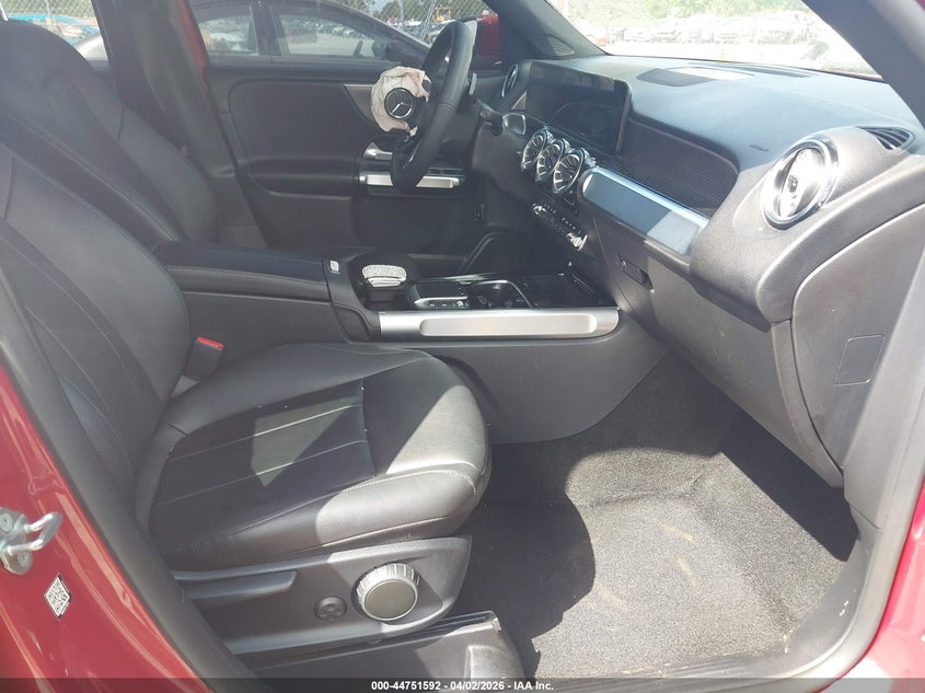 2022 Mercedes-Benz Glb 250