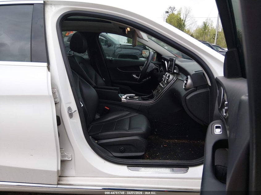 2015 Mercedes-Benz C 300