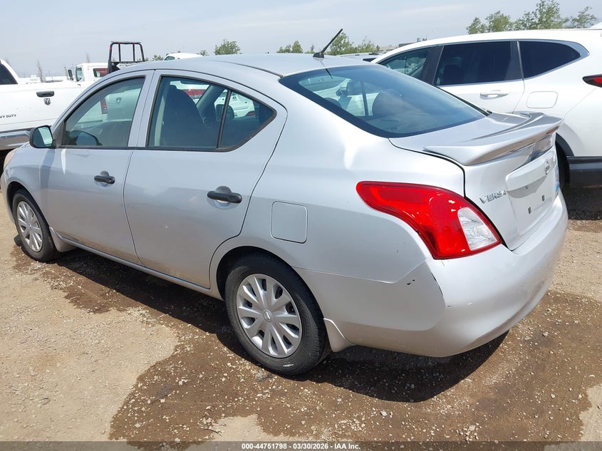 2014 Nissan Versa 1.6 S+