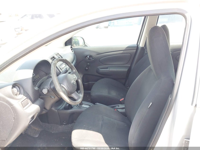 2014 Nissan Versa 1.6 S+