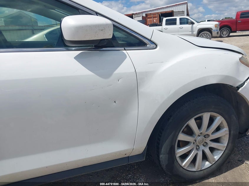 2011 Mazda Cx-7 I Sport VIN: JM3ER2B51B0379343 Lot: 44751888