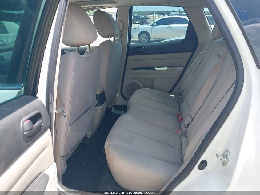 2011 Mazda Cx-7 I Sport VIN: JM3ER2B51B0379343 Lot: 44751888