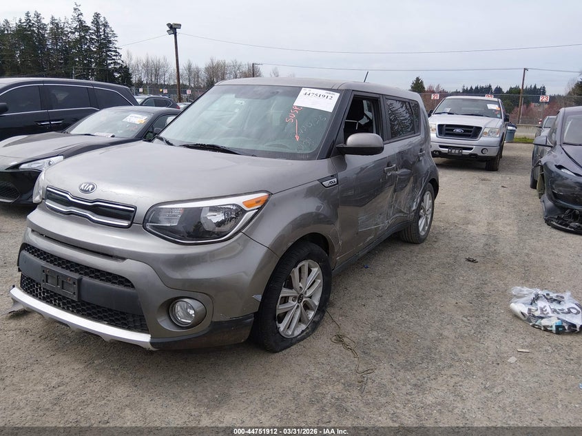 2018 Kia Soul + KNDJP3A58J7576259 photo 1