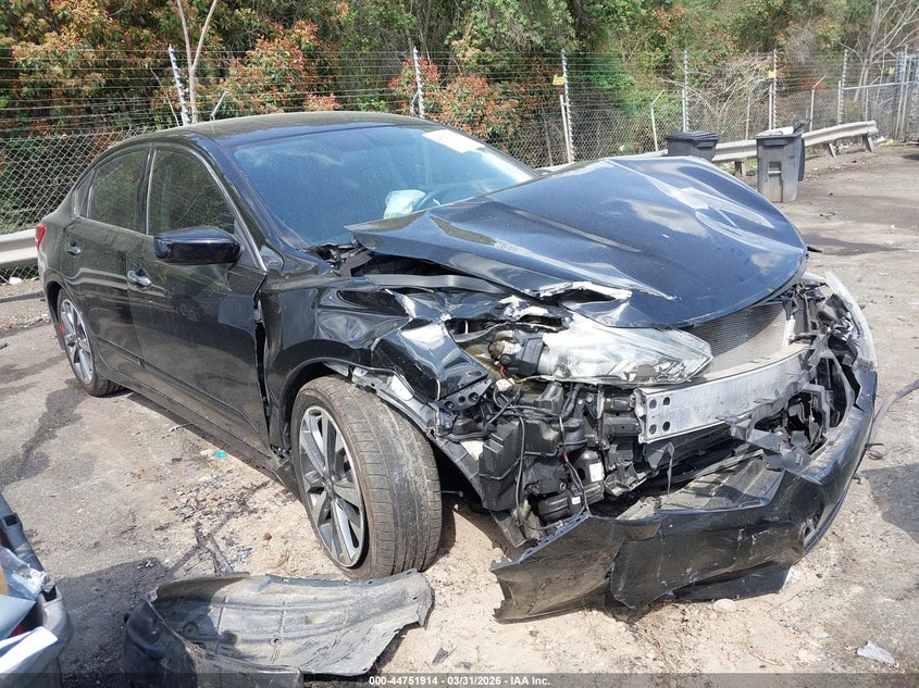 2016 Nissan Altima 2.5 Sr