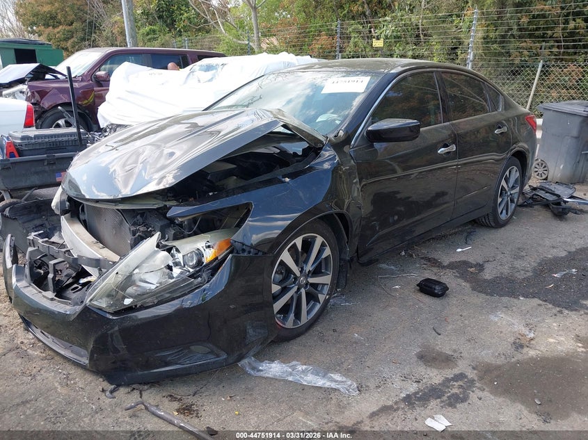 2016 Nissan Altima 2.5 Sr