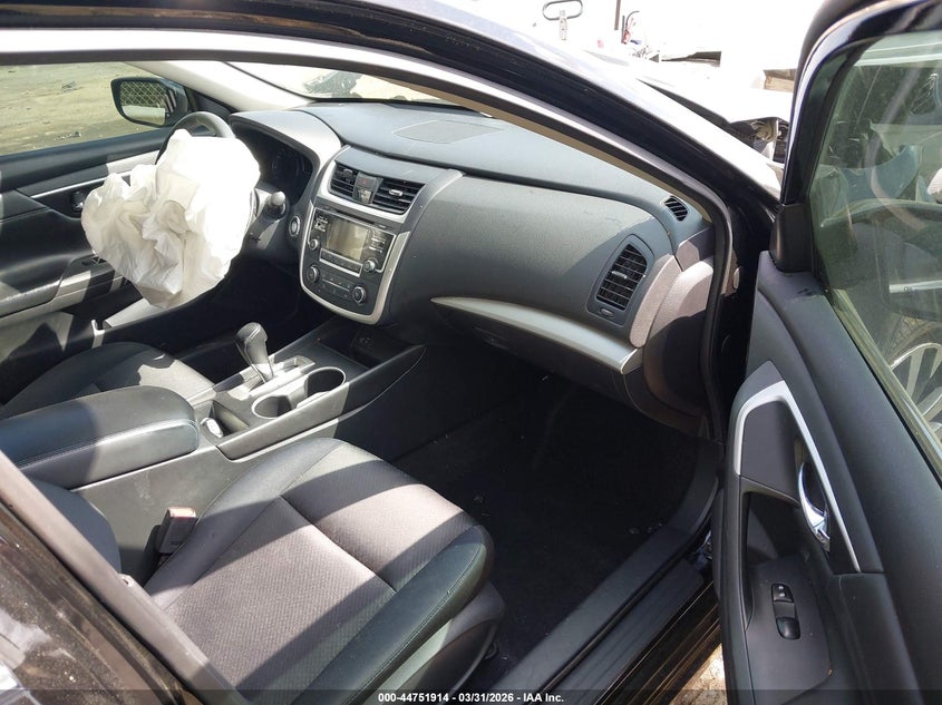 2016 Nissan Altima 2.5 Sr