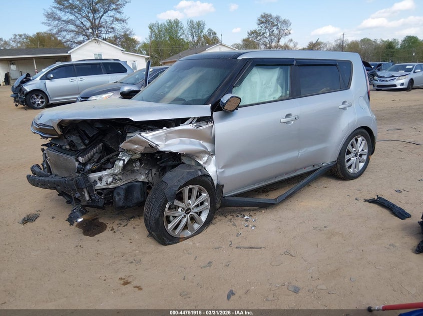2018 Kia Soul +