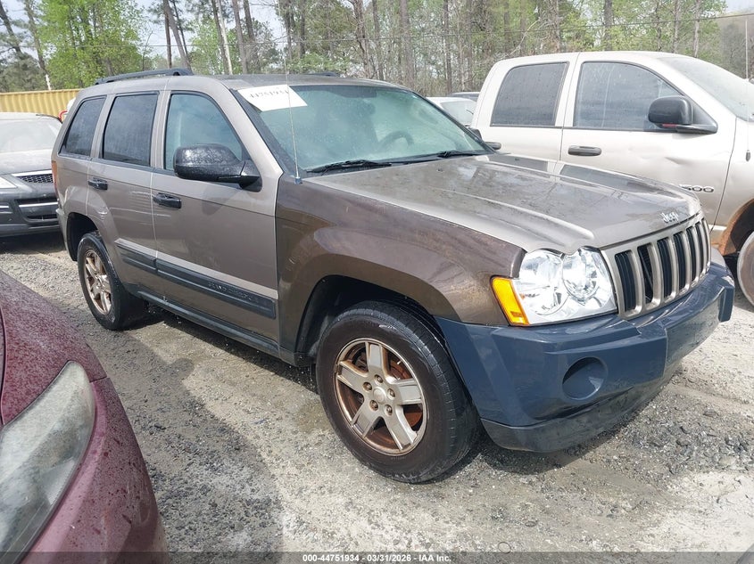 2006 Jeep Grand Cherokee Laredo