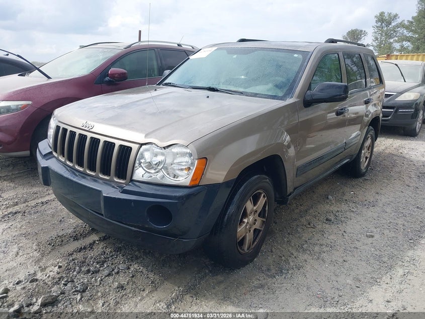 2006 Jeep Grand Cherokee Laredo