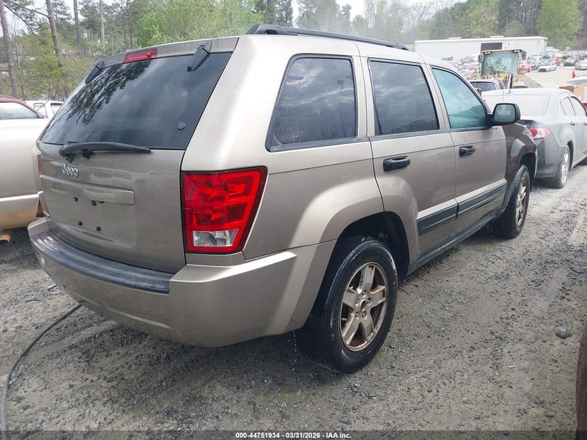 2006 Jeep Grand Cherokee Laredo