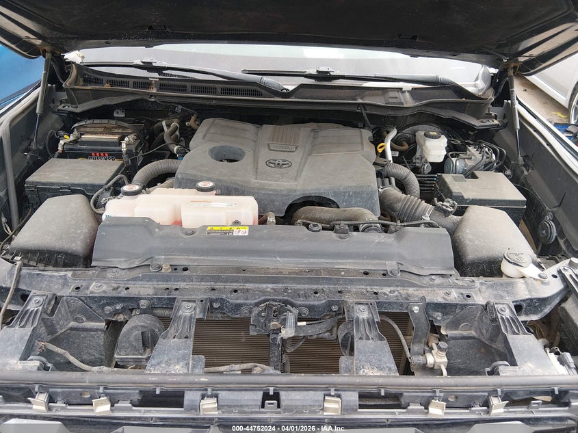 2022 Toyota Tundra Platinum VIN: 5TFNA5DB4NX004322 Lot: 44752024