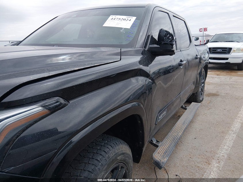 2022 Toyota Tundra Platinum VIN: 5TFNA5DB4NX004322 Lot: 44752024