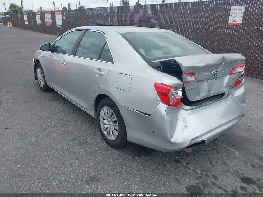 2013 Toyota Camry Hybrid Le