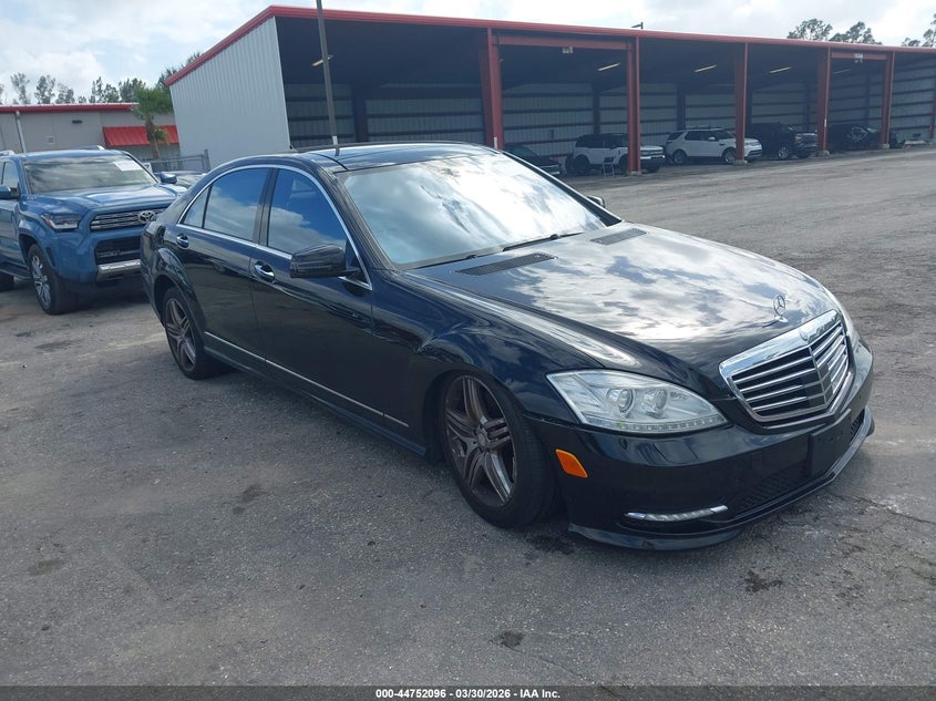 2013 Mercedes-Benz S 550 4Matic
