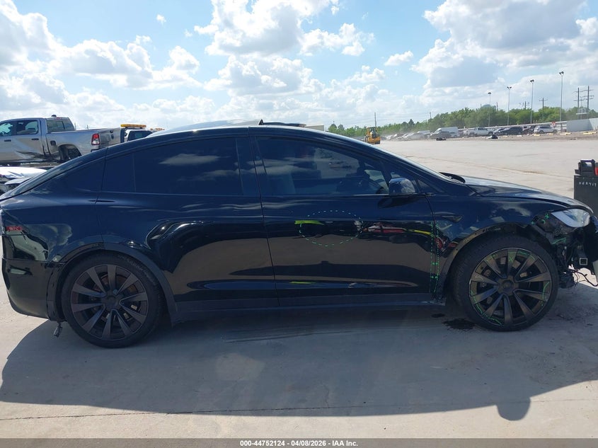 2022 Tesla Model X Plaid Tri Motor All-Wheel Drive VIN: 7SAXCBE62NF340003 Lot: 44752124