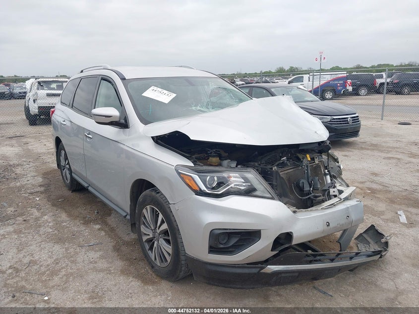 2019 Nissan Pathfinder S