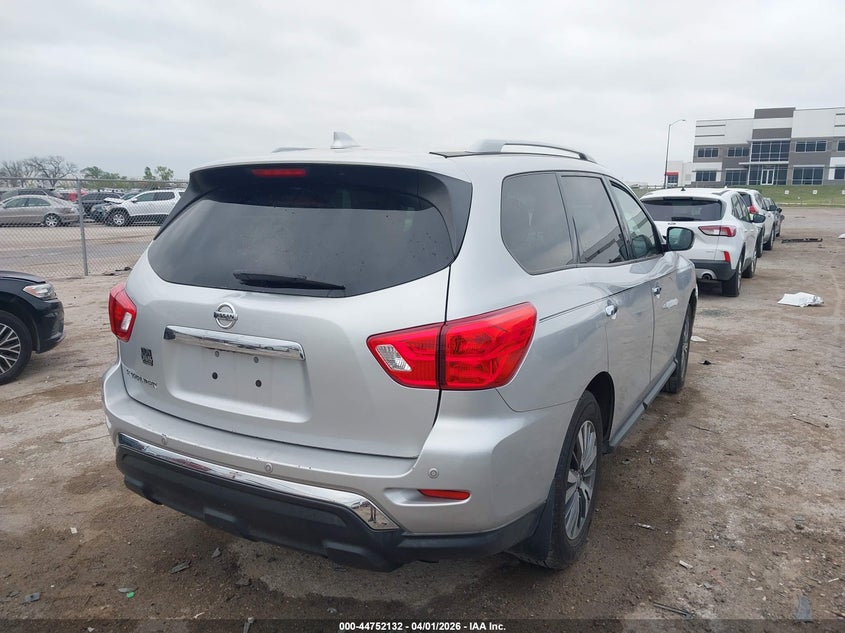 2019 Nissan Pathfinder S