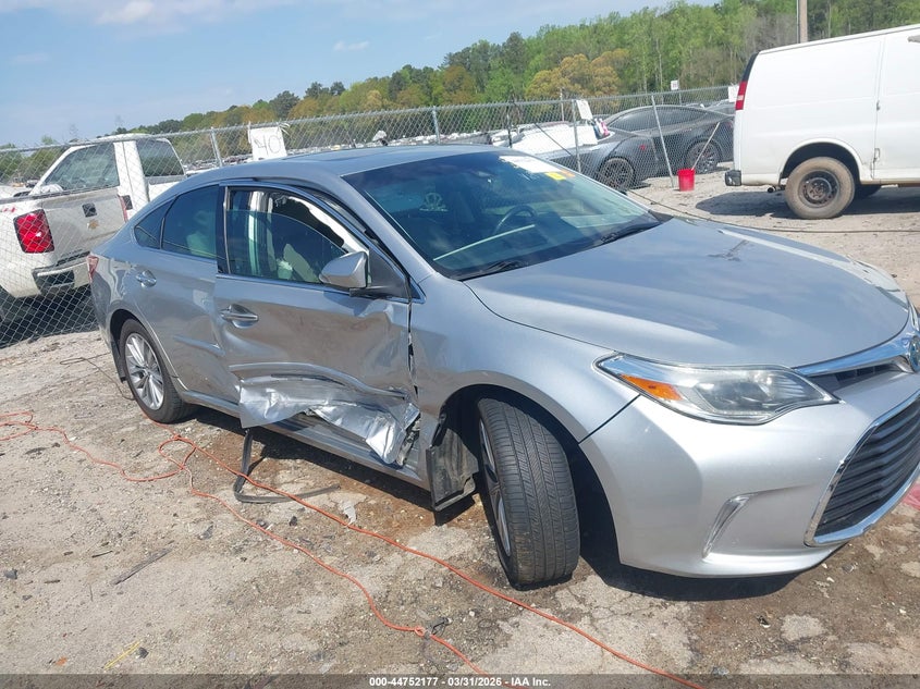 2016 Toyota Avalon Hybrid Limited