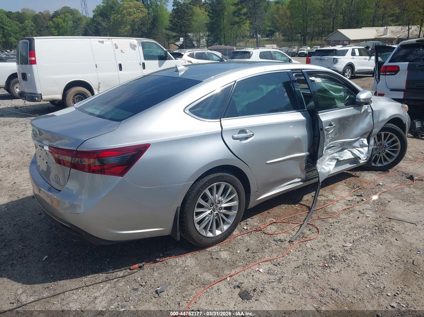 2016 Toyota Avalon Hybrid Limited
