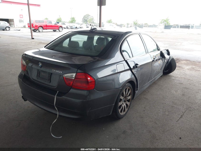 2006 BMW 330I