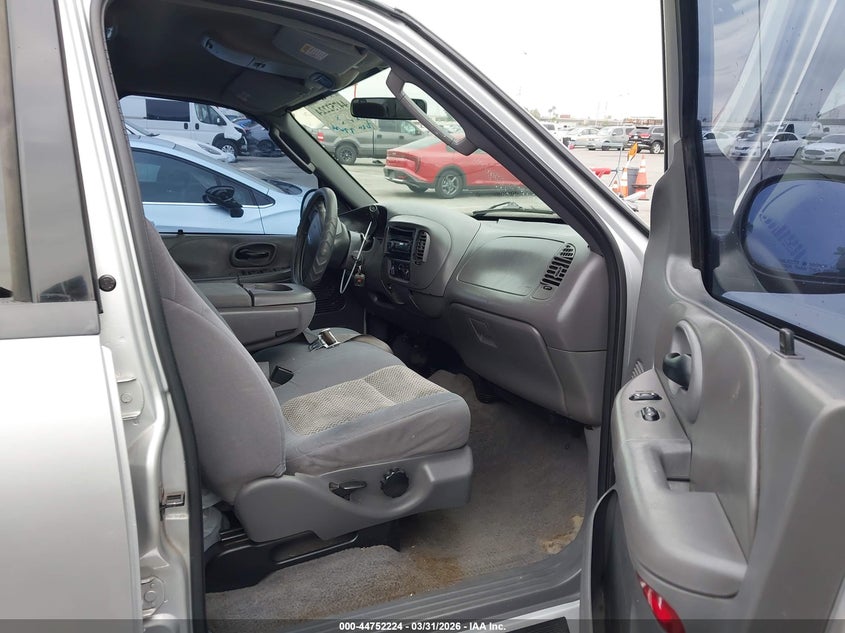 2003 Ford F-150 Lariat/Xlt