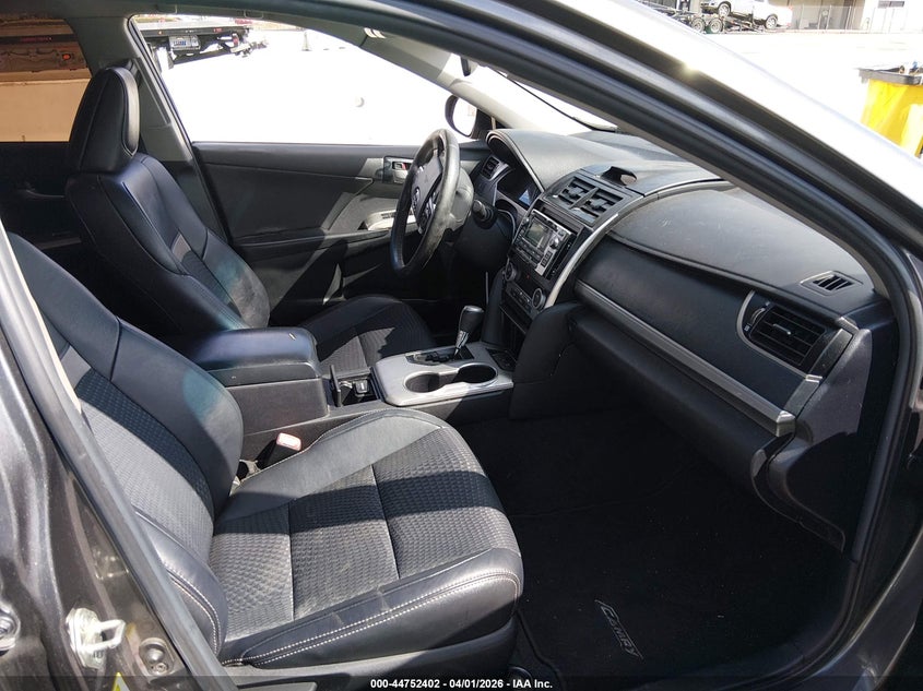 2014 Toyota Camry Hybrid Se Limited Edition
