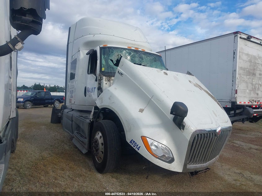 2020 INTERNATIONAL LT auction photo 1