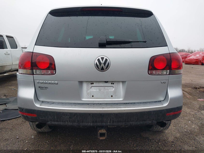 2010 Volkswagen Touareg Vr6 Fsi VIN: WVGBF7A95AD001728 Lot: 44752570