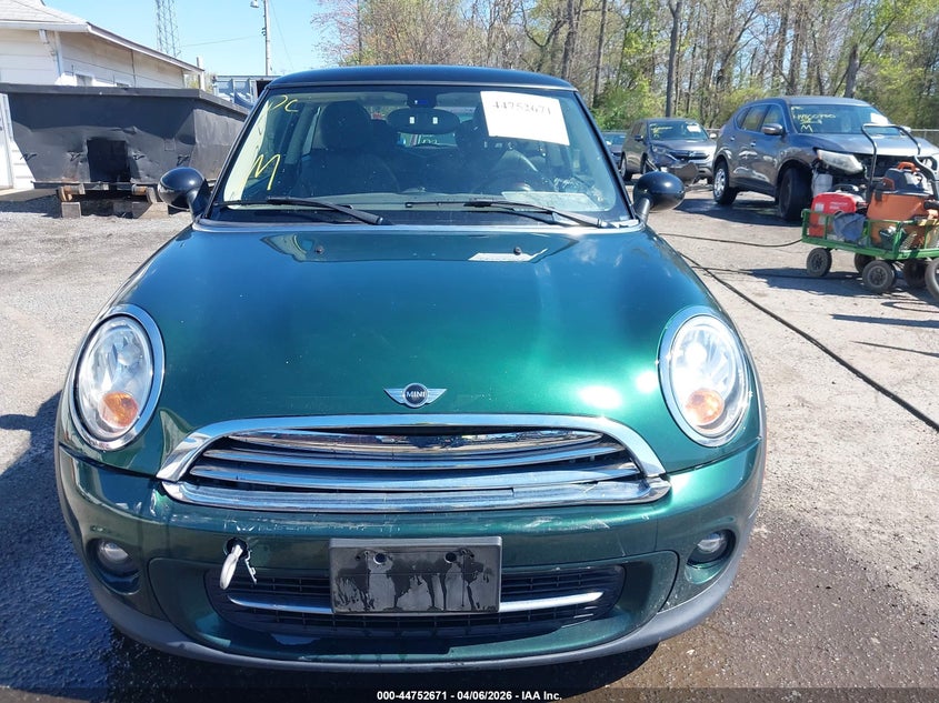 2013 Mini Hardtop Cooper VIN: WMWSU3C56DT681496 Lot: 44752671