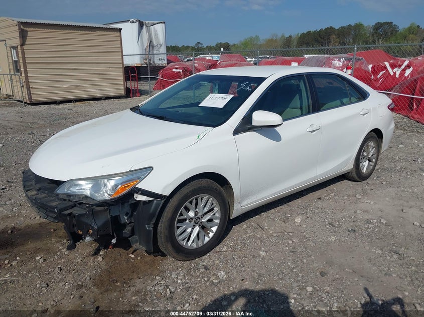 2017 Toyota Camry Le