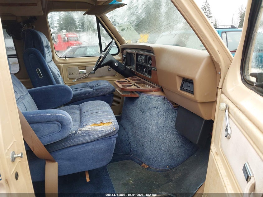 1986 Ford Econoline E150 Van