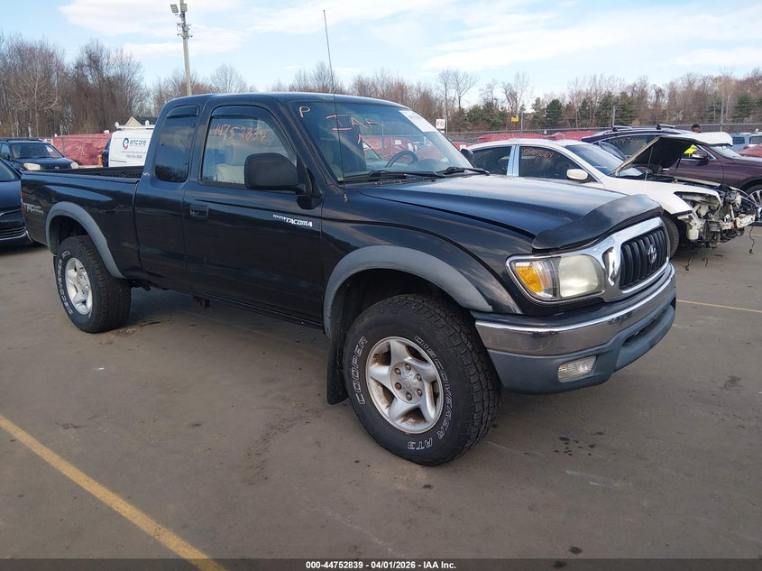 2001 Toyota Tacoma Base V6