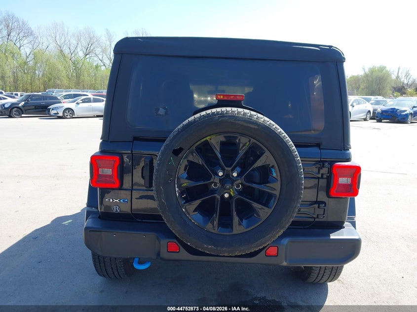 2022 Jeep Wrangler 4Xe Unlimited Sahara 4X4 VIN: 1C4JJXP62NW128927 Lot: 44752873
