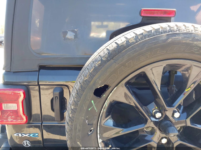 2022 Jeep Wrangler 4Xe Unlimited Sahara 4X4 VIN: 1C4JJXP62NW128927 Lot: 44752873