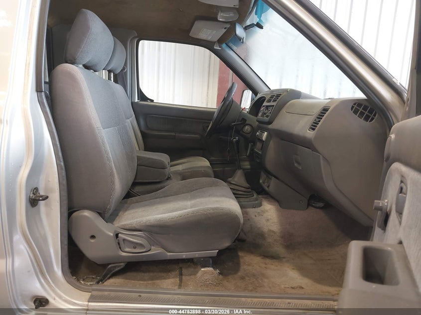 1999 Nissan Frontier Se/Xe