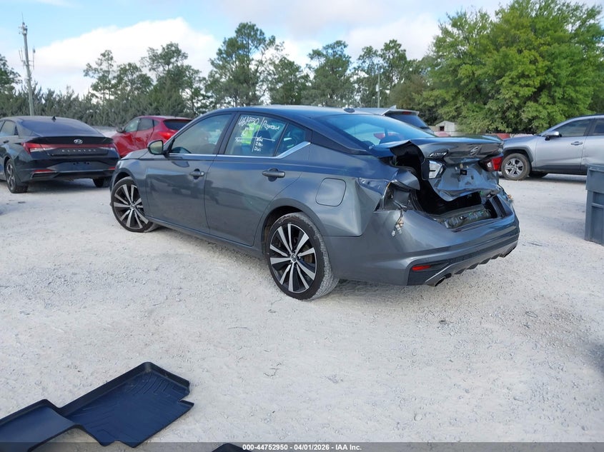 2022 Nissan Altima Sr Fwd